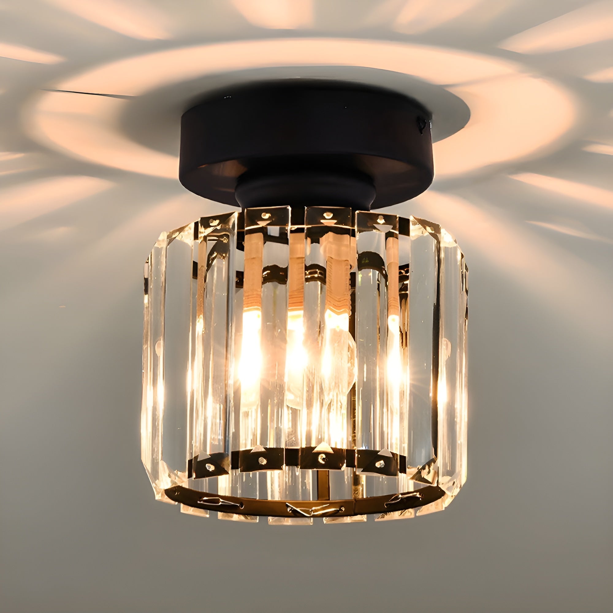 Aurevia – Moderne sort loftlampe med krystal til entré