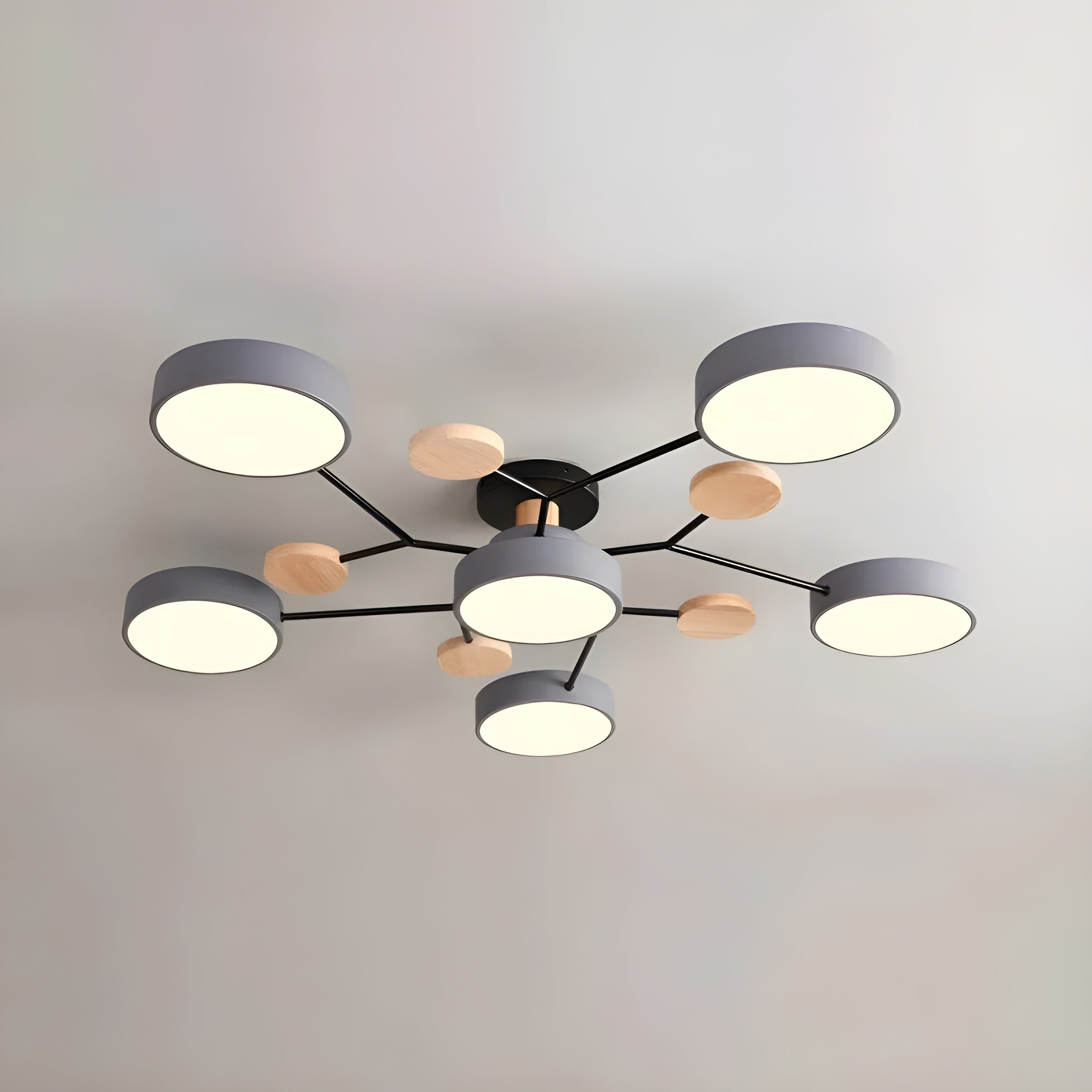 Orbivon – Rund loftlampe i jern og akryl med moderne LED lys