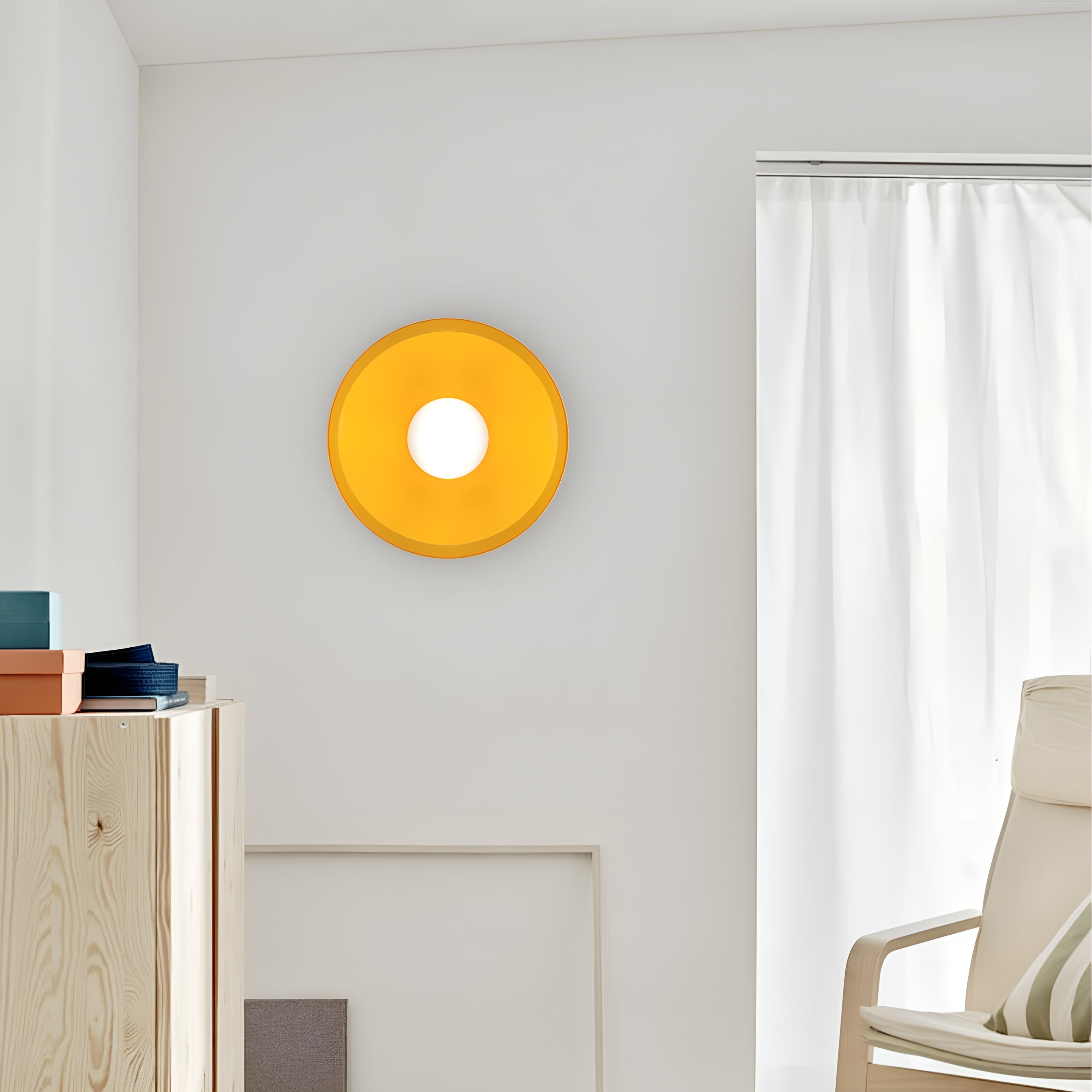 Lunivex - Rund loftlampe med matteret glas i moderne design