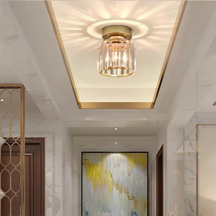 Aurevia – Moderne sort loftlampe med krystal til entré