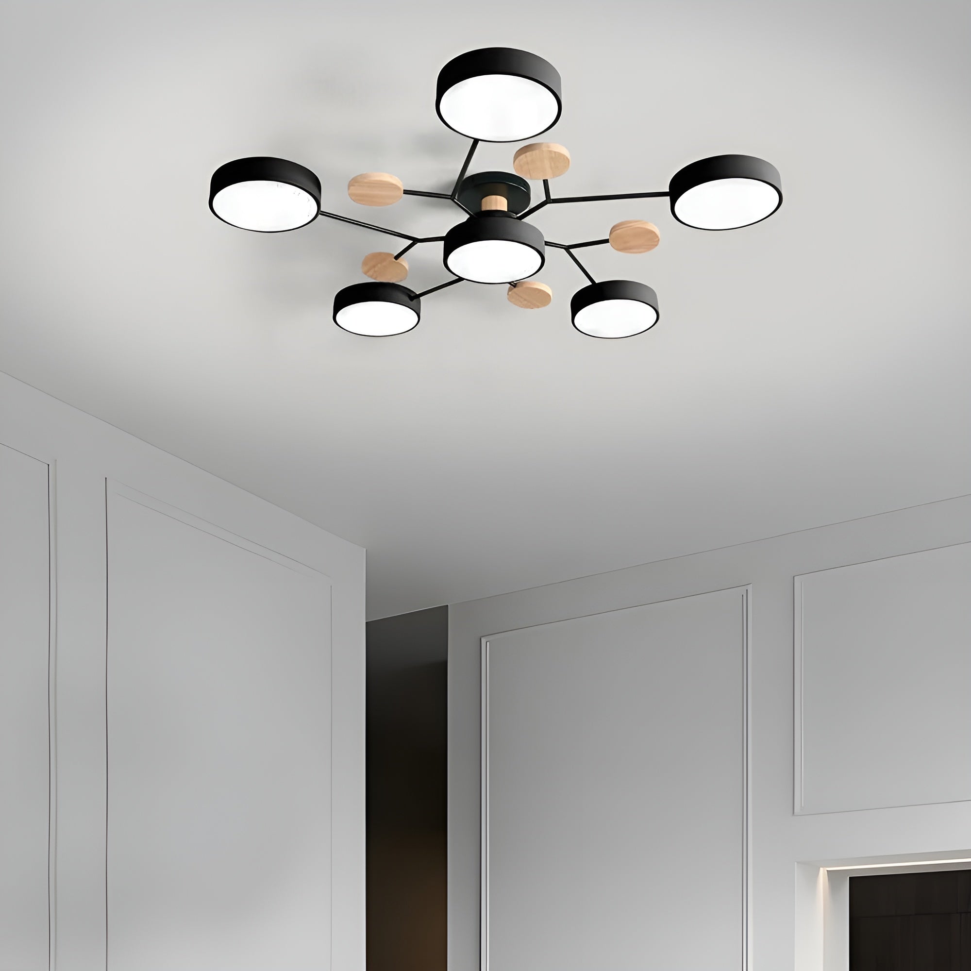 Orbivon – Rund loftlampe i jern og akryl med moderne LED lys