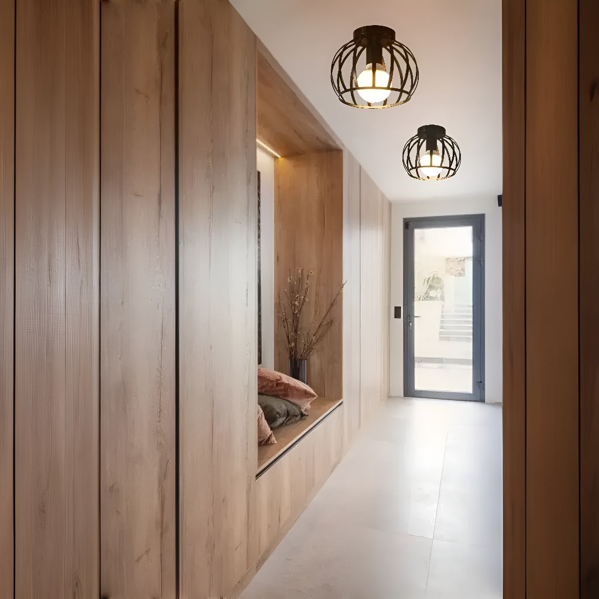 Noirvex – Industriel sort loftlampe med minimalistisk design