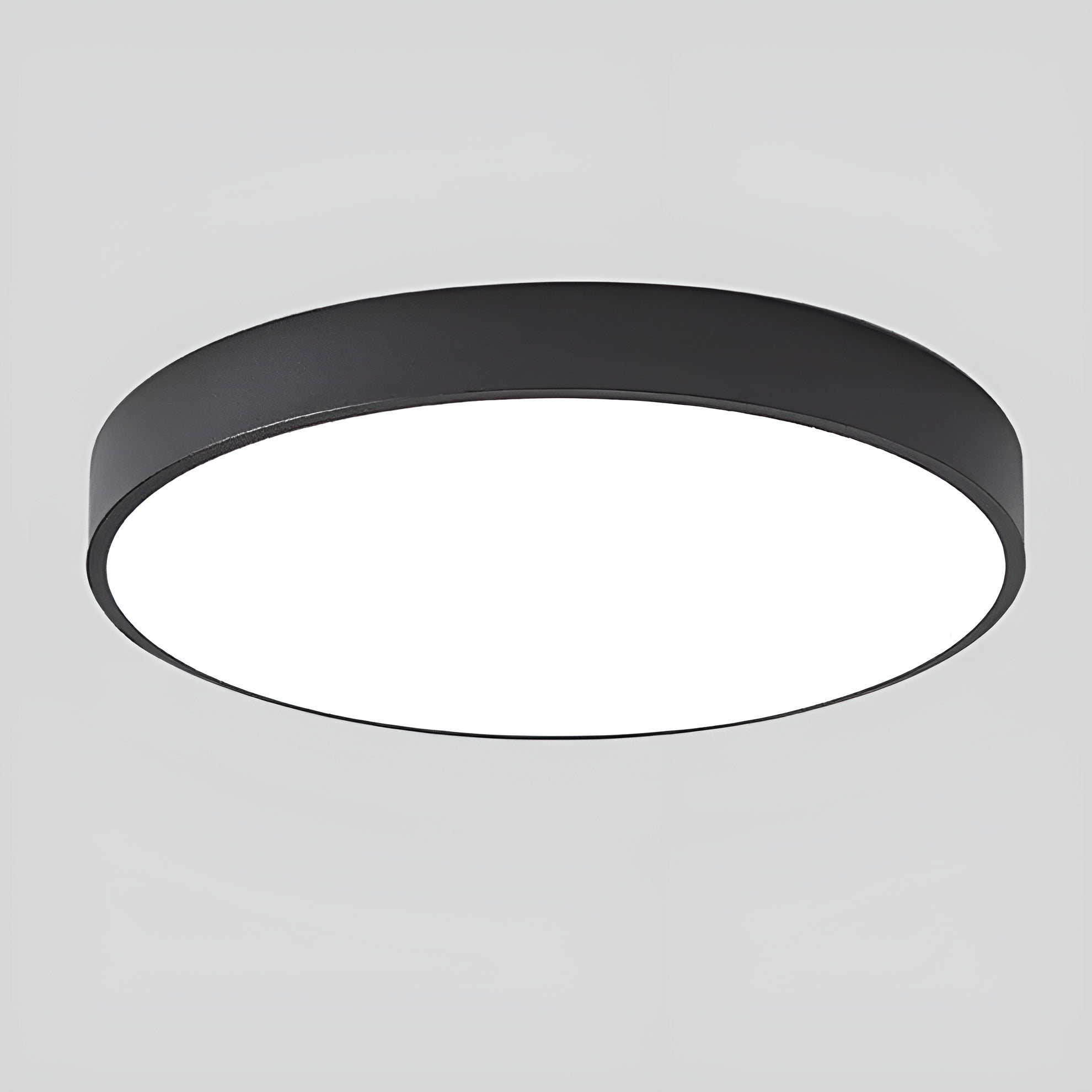 Nordelya - Skandinavisk loftlampe i træ med minimalistisk LED lys