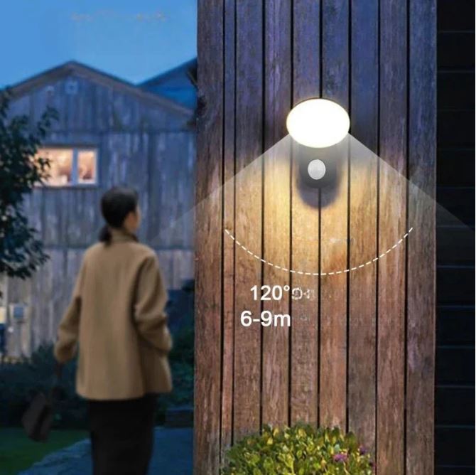 Lumisafe – LED udendørs væglampe med PIR bevægelsessensor