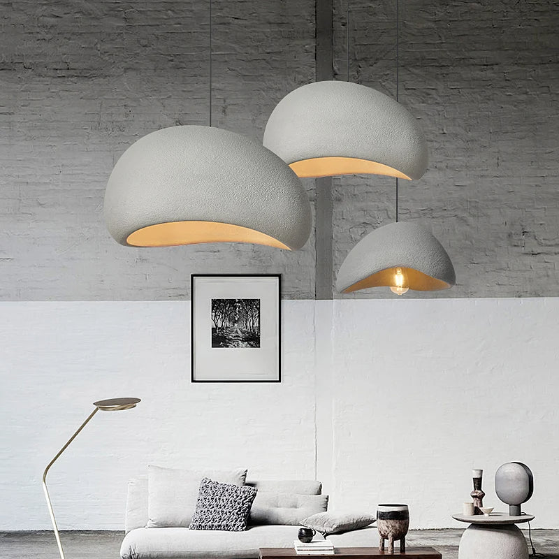 Zenvara – Nordisk wabi sabi pendellampe med blødt LED lys