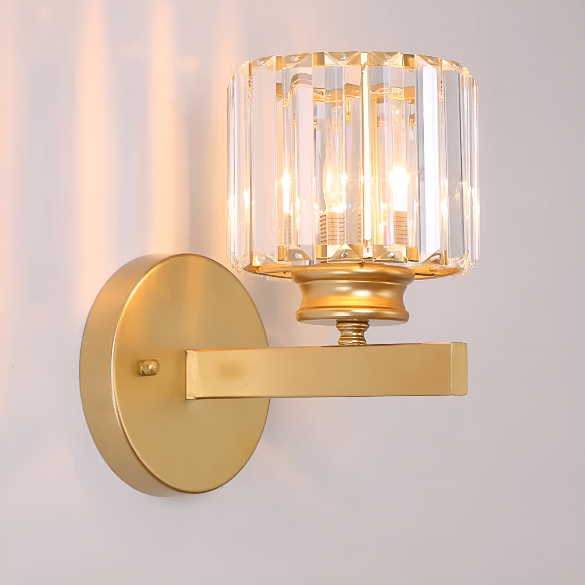Crystelle - Luksuriøs væglampe med krystal i elegant design