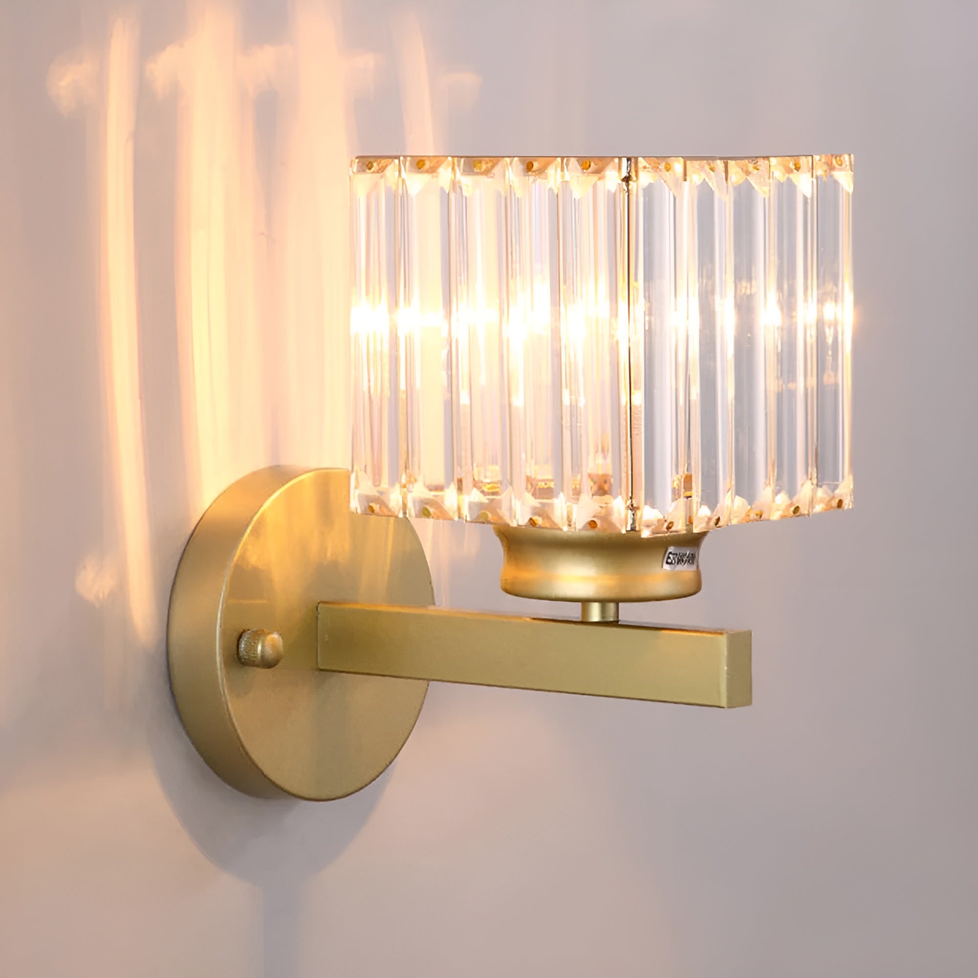 Crystelle - Luksuriøs væglampe med krystal i elegant design