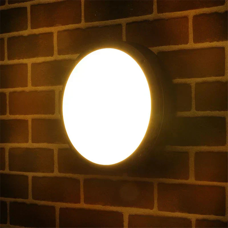 Luxvanta – LED udendørs væglampe med bevægelsessensor i aluminium