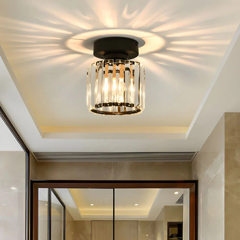 Aurevia – Moderne sort loftlampe med krystal til entré