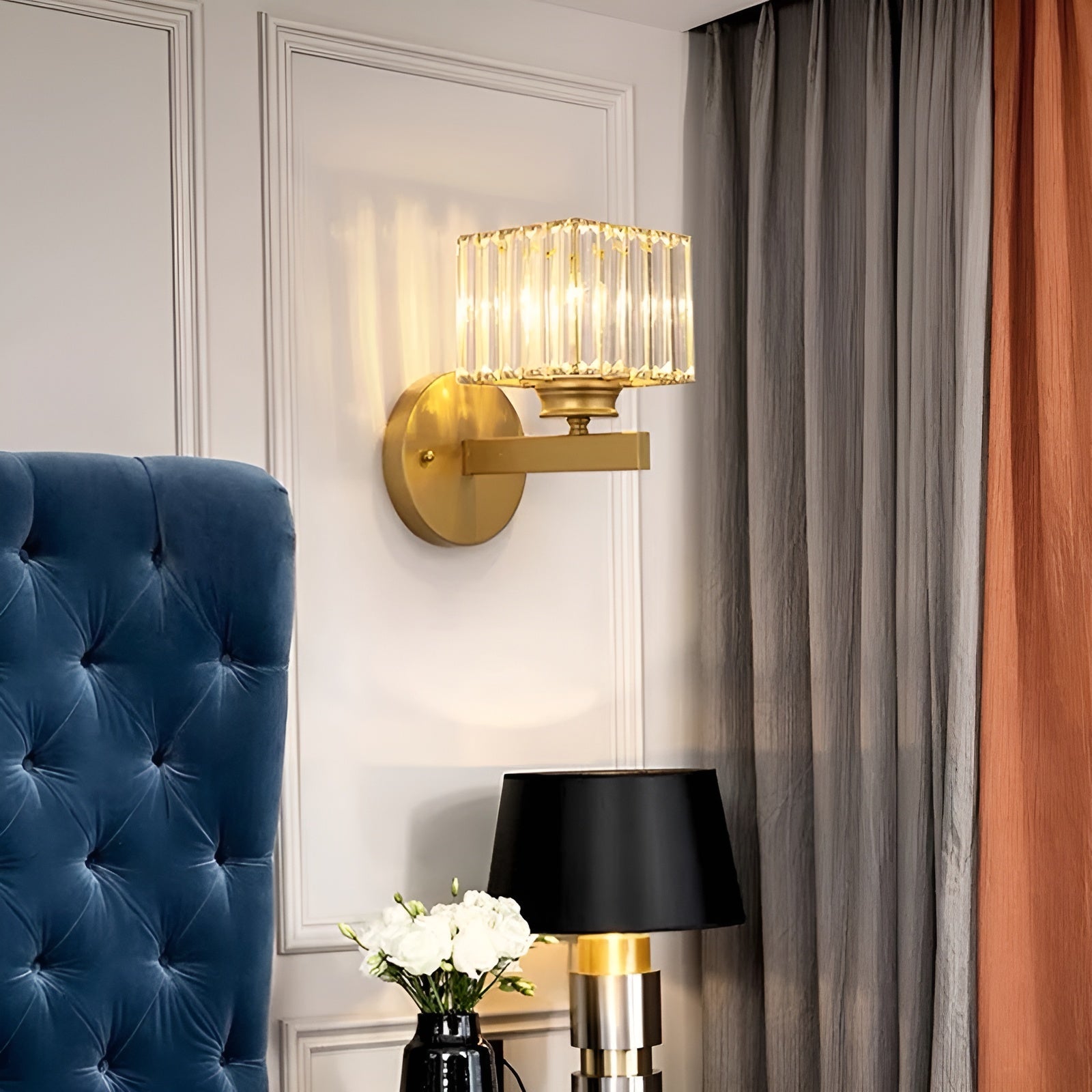 Crystelle - Luksuriøs væglampe med krystal i elegant design