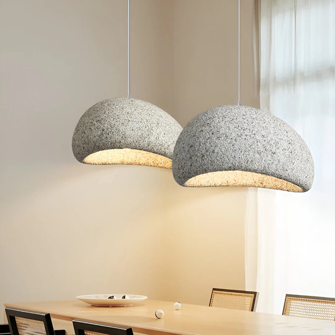 Zenvara – Nordisk wabi sabi pendellampe med blødt LED lys