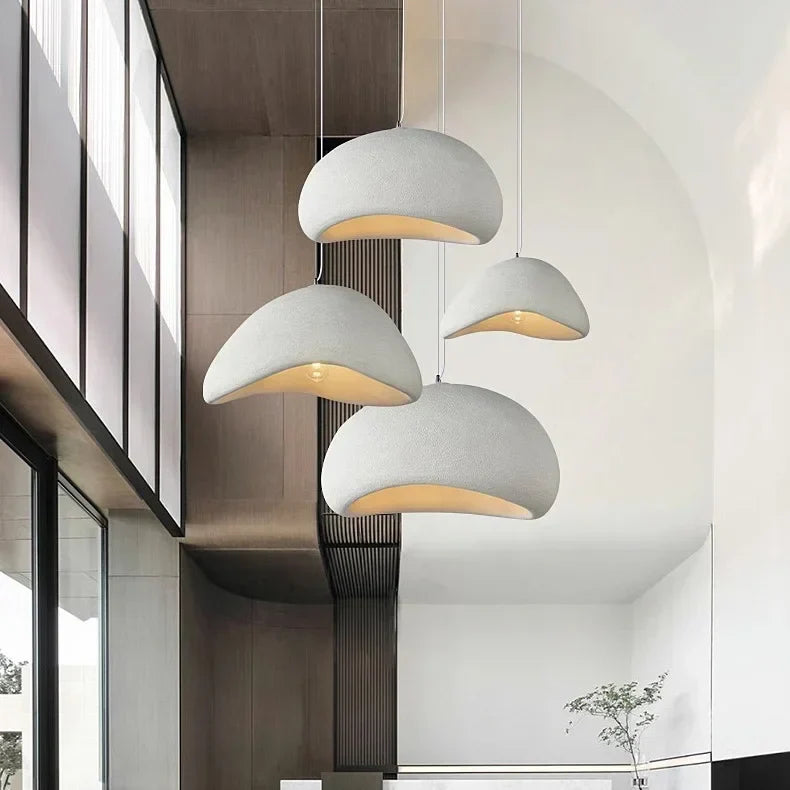 Zenvara – Nordisk wabi sabi pendellampe med blødt LED lys