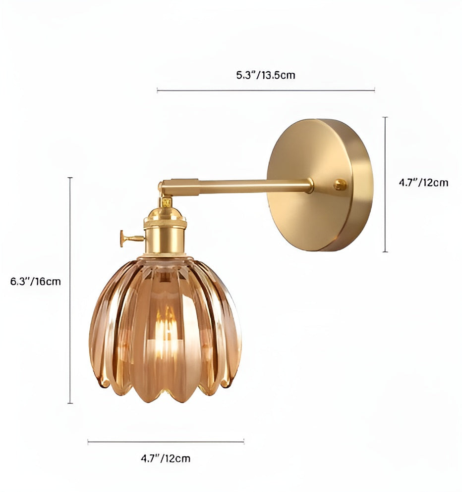 Florivale – Retro væglampe i glas med tulipanformet vintage design