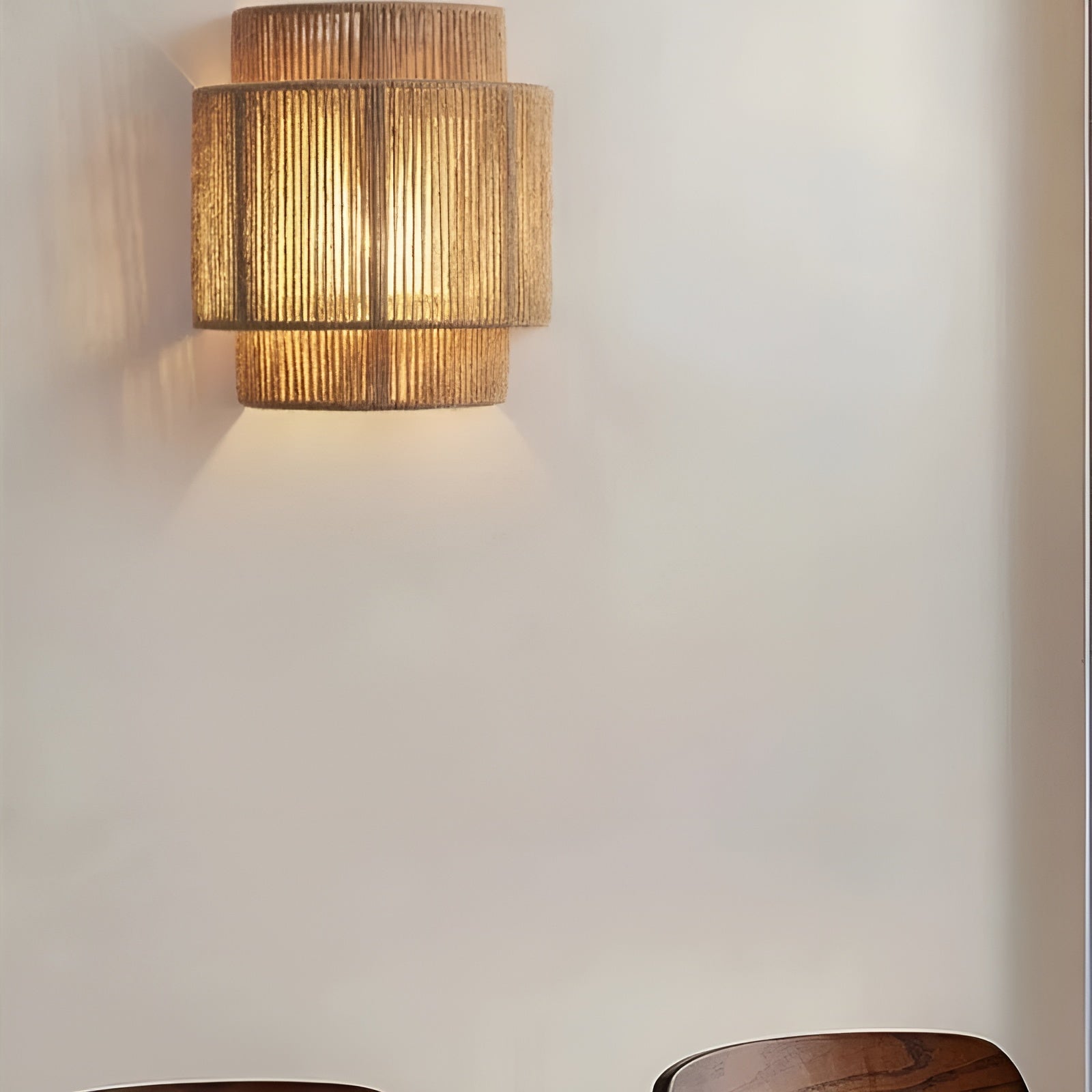 Rattiva - Håndflettet rattan væglampe i naturligt design